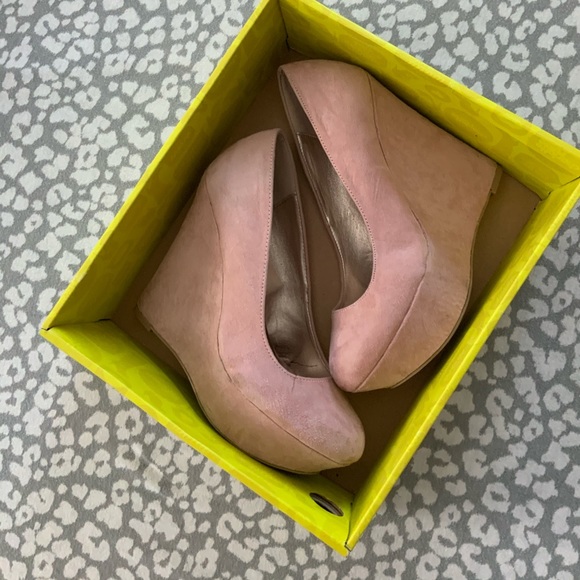 Shoes - Pink Wedge Heels